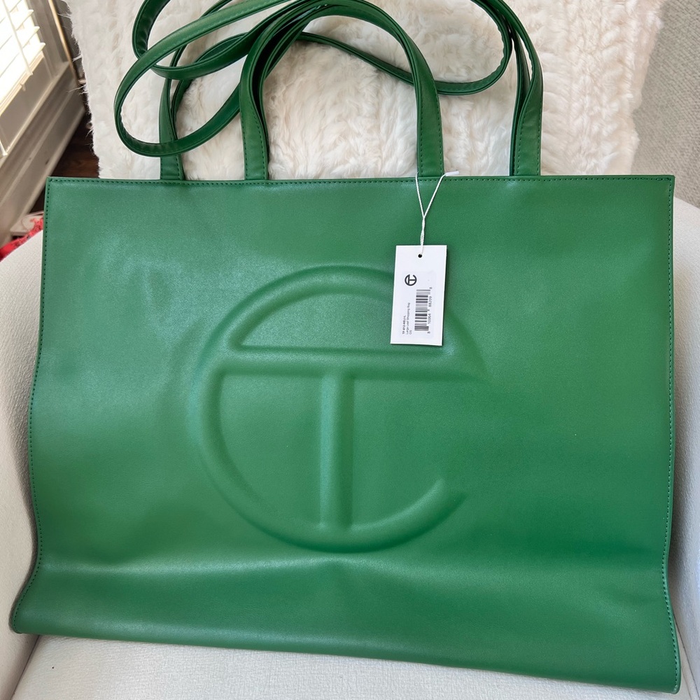 Telfar Large Shopper - Leaf Green - Picture 5 of 10